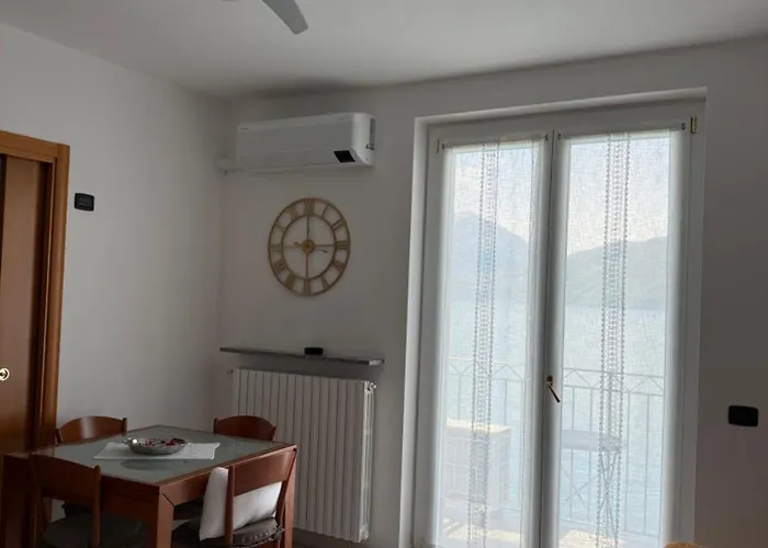 Lägenhet La Finestra Sul Bellano